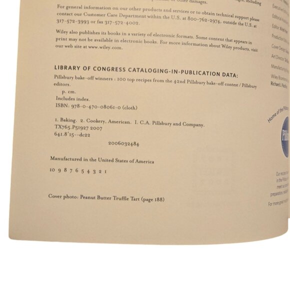 Pillsbury Bake Off Winners Cookbook 100 Top Recipes From The 42nd Contest - Picture 11 of 14